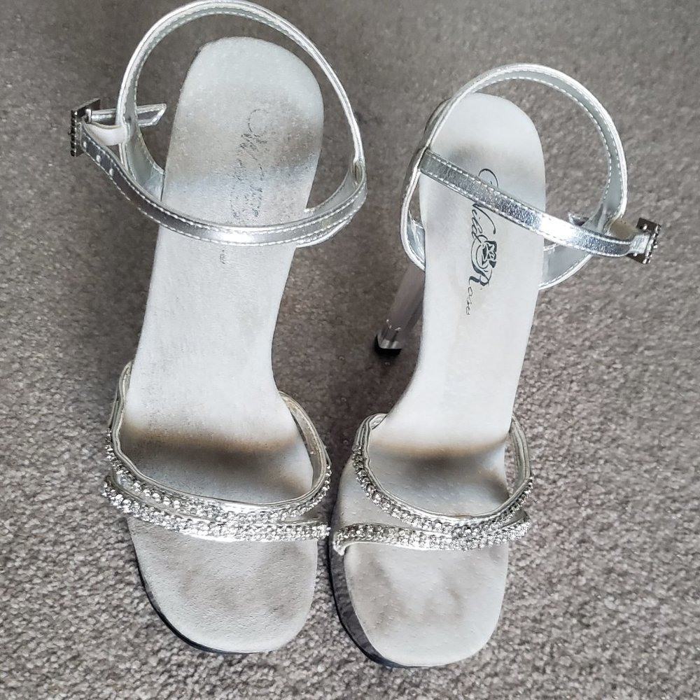 Wild Rose Platform Heels Sz 6.5